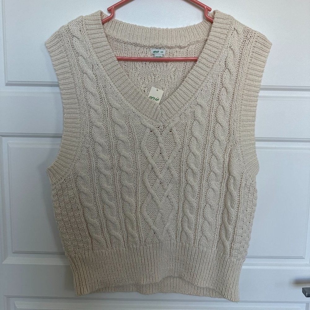 Aerie Cableknit Sweater Vest